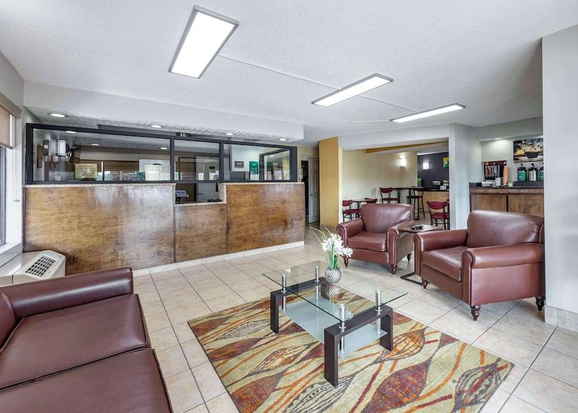 Kentucky Glasgow Lobby