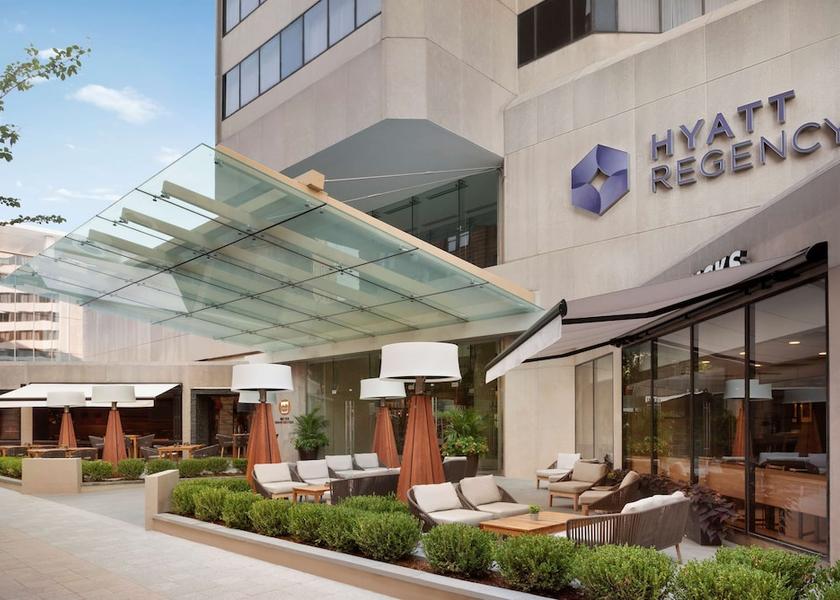 Kentucky Louisville Exterior Detail