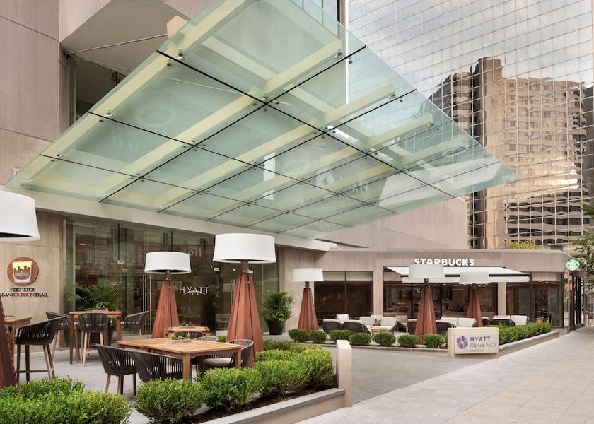 Kentucky Louisville Exterior Detail