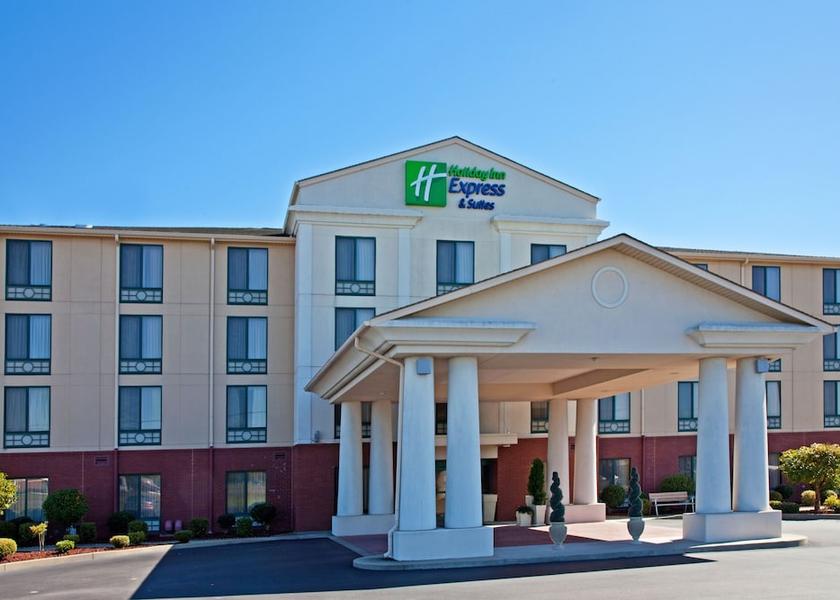 Kentucky Murray Exterior Detail