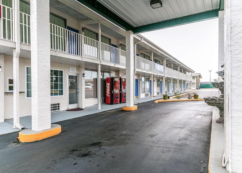 Kentucky Somerset Exterior Detail