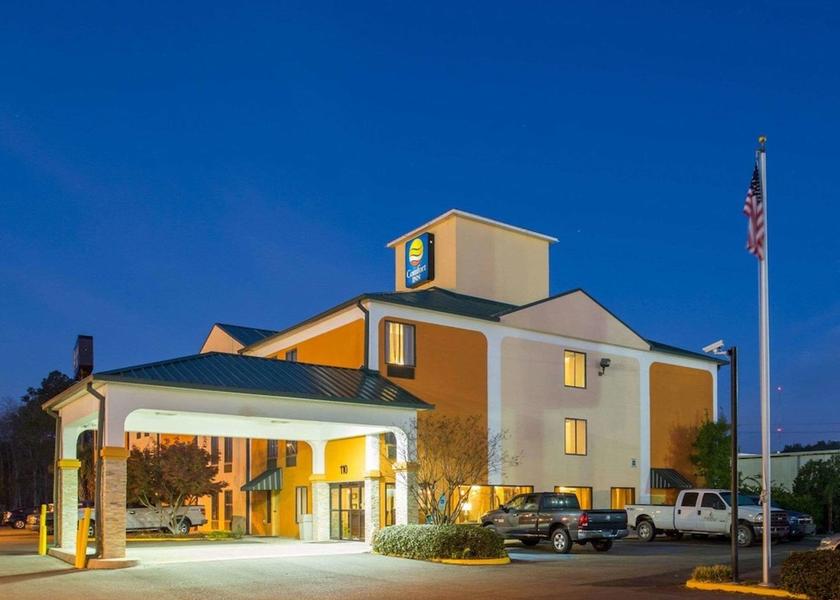 Louisiana Hammond Exterior Detail