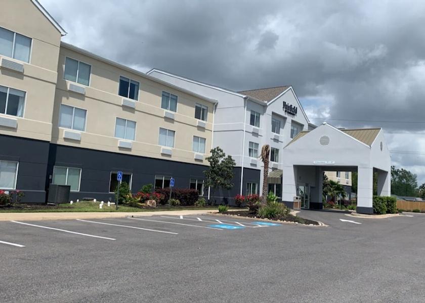 Louisiana Sulphur Barbeque