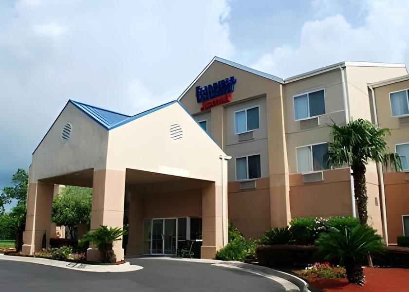 Louisiana Sulphur Hotel Exterior