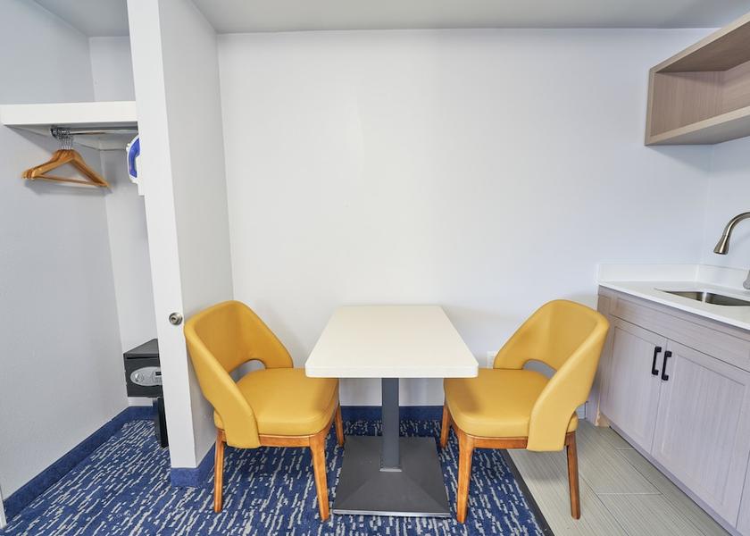 Massachusetts Buzzards Bay Room