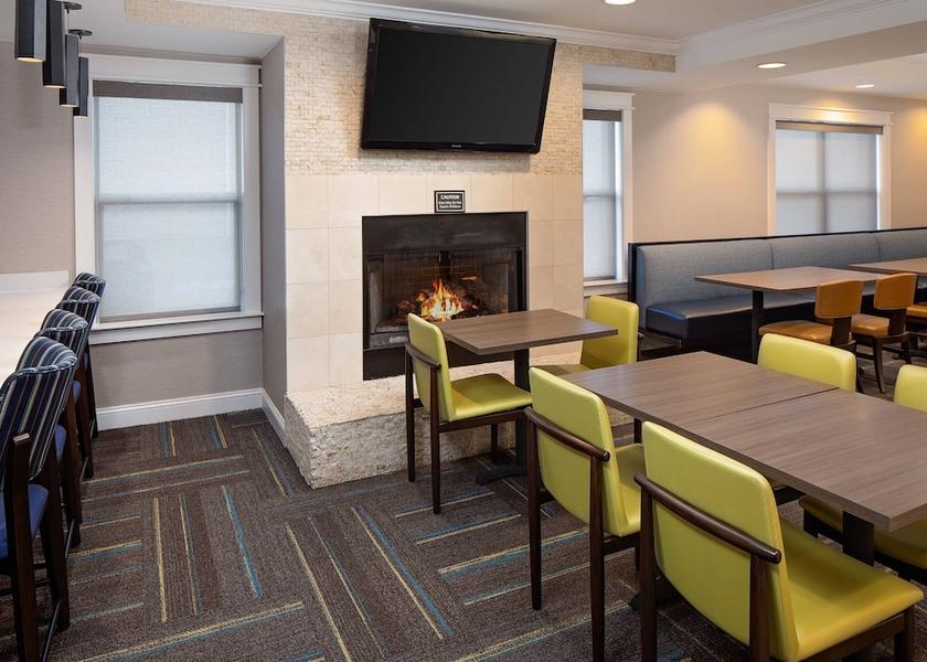 Massachusetts Dedham Lobby