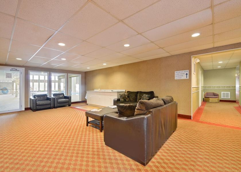 Massachusetts Sandwich Lobby