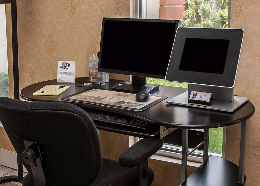 Massachusetts Seekonk Business Centre