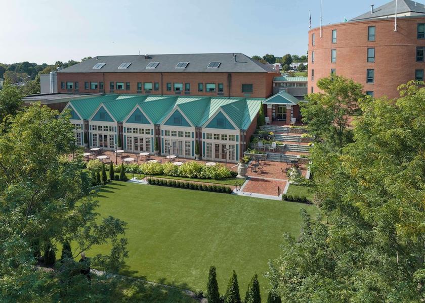 Massachusetts Worcester Exterior Detail