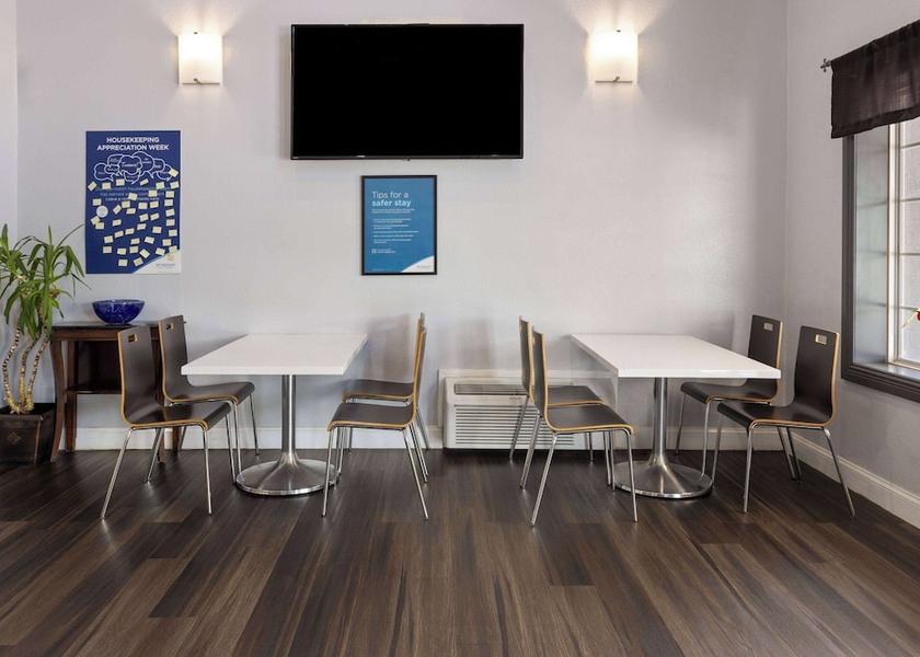 Maryland Aberdeen Lobby