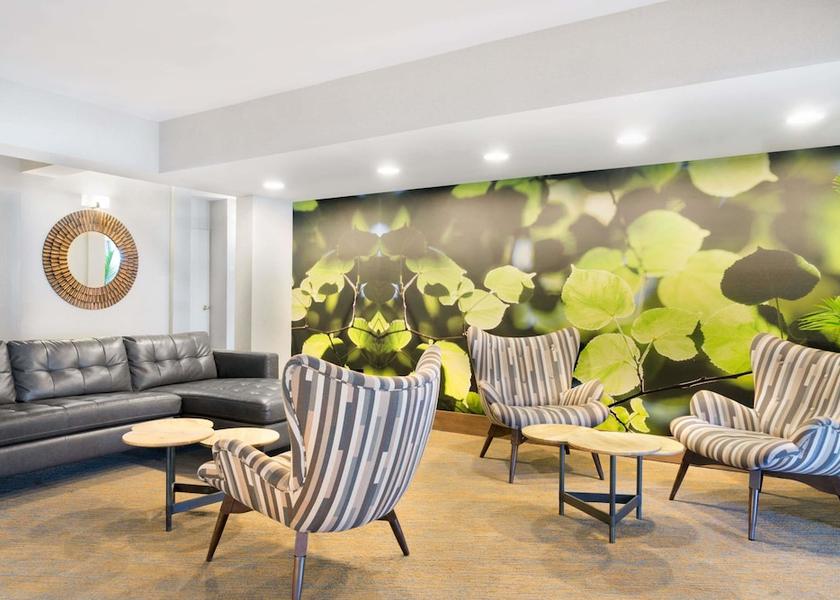 Maryland Hyattsville Lobby