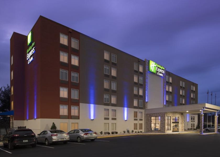 Virginia College Park Primary image