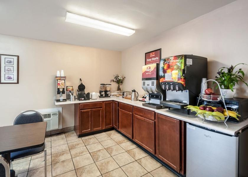 Maryland Easton Breakfast Area