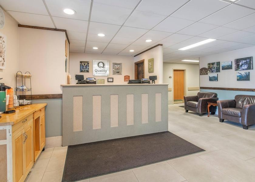 Maine Bangor Lobby