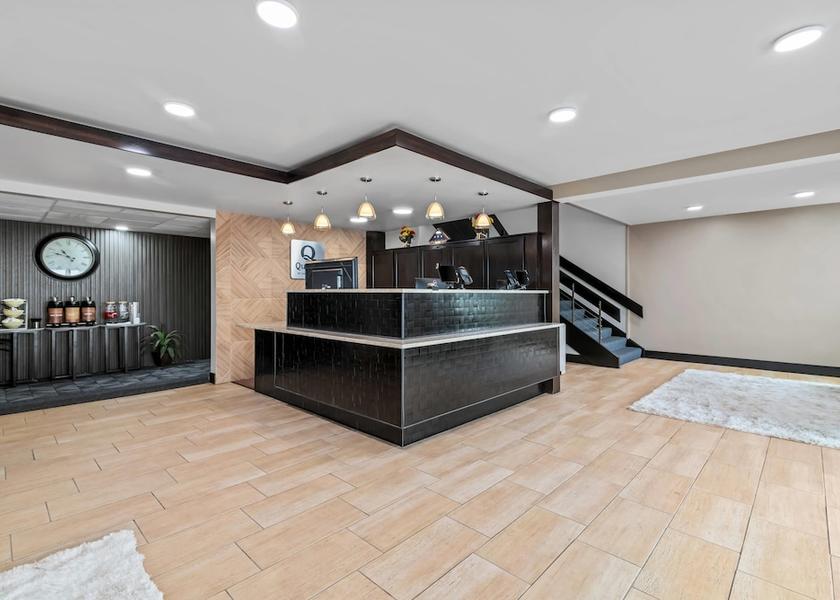 Maine Bangor Lobby