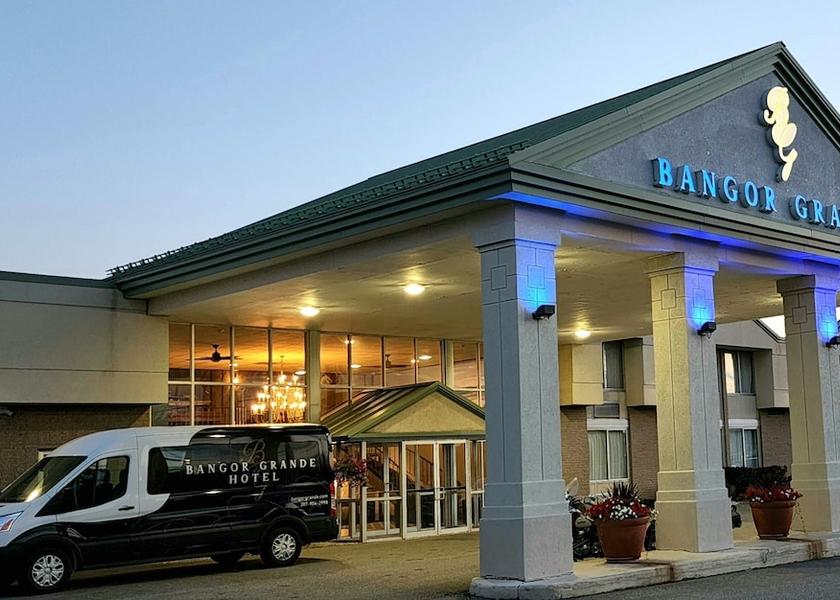 Maine Bangor Exterior Detail