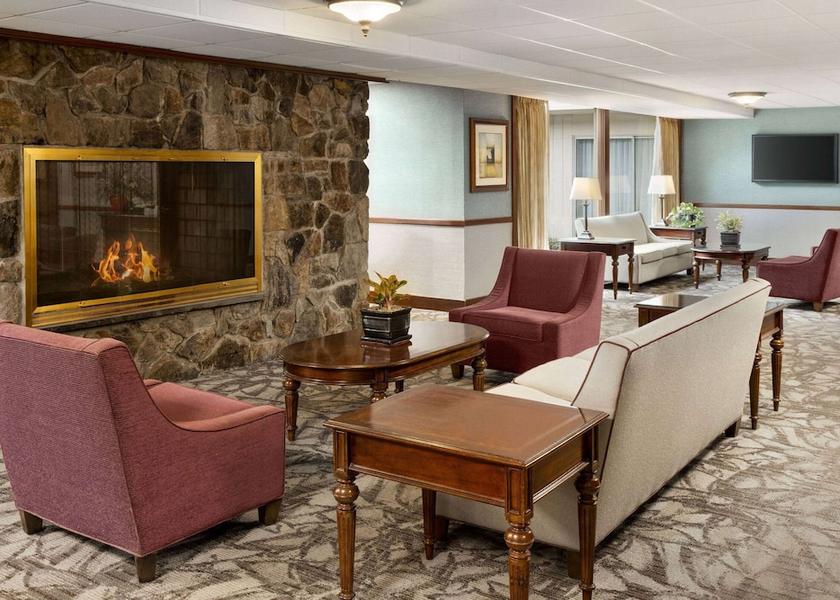 Maine Portland Lobby