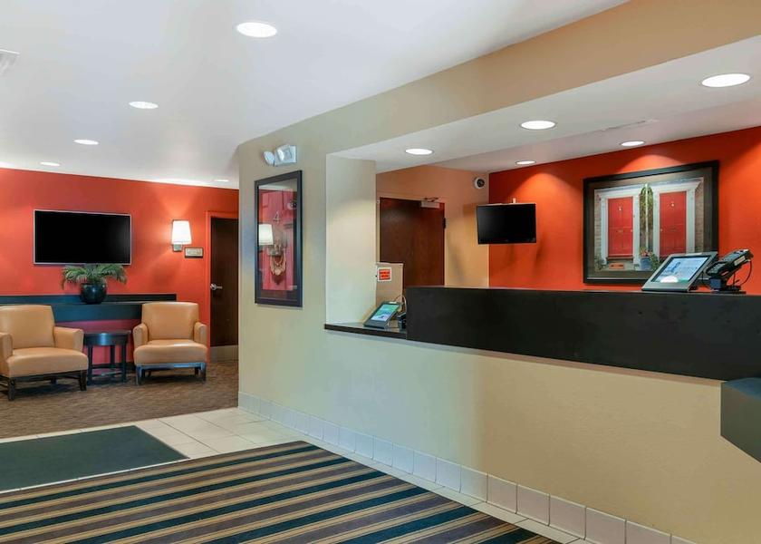 Michigan Canton Lobby