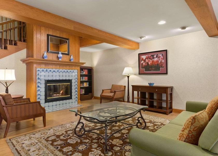 Michigan Holland Lobby