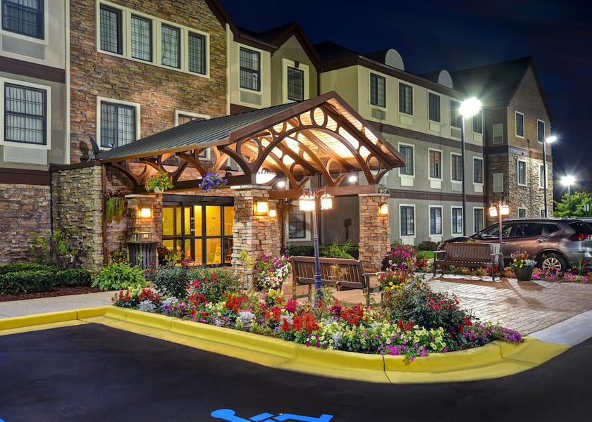 Michigan Grand Rapids Exterior Detail