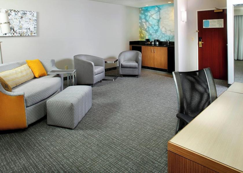 Michigan Lansing Room