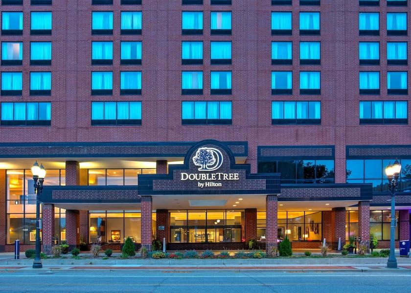 Michigan Lansing Exterior Detail