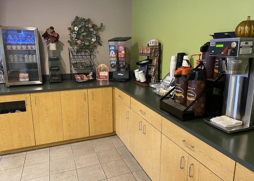 Michigan Manistee Breakfast Area