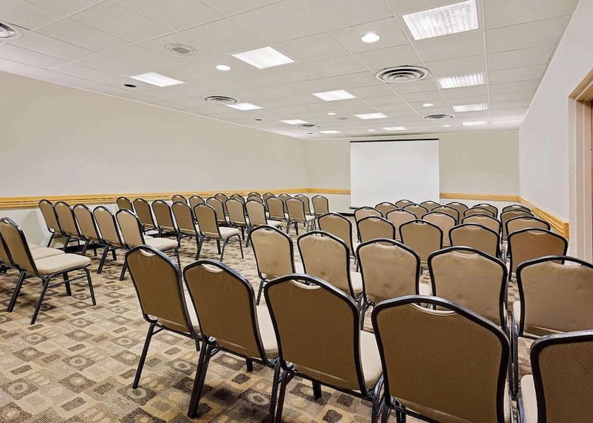 Michigan Marquette Meeting Room