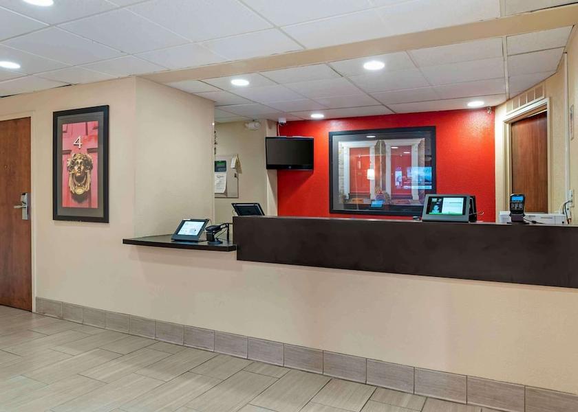 Michigan Novi Lobby