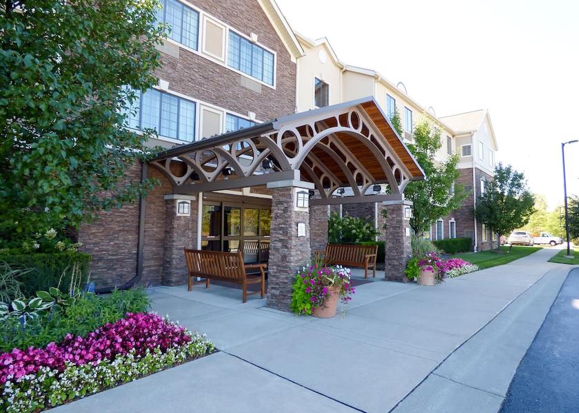Michigan Novi Exterior Detail