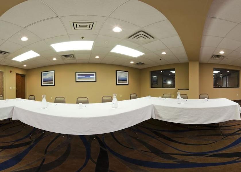 Michigan Sault Ste. Marie Meeting Room