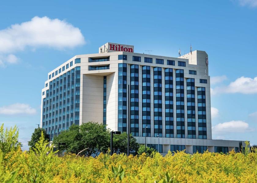 Minnesota Bloomington Exterior Detail