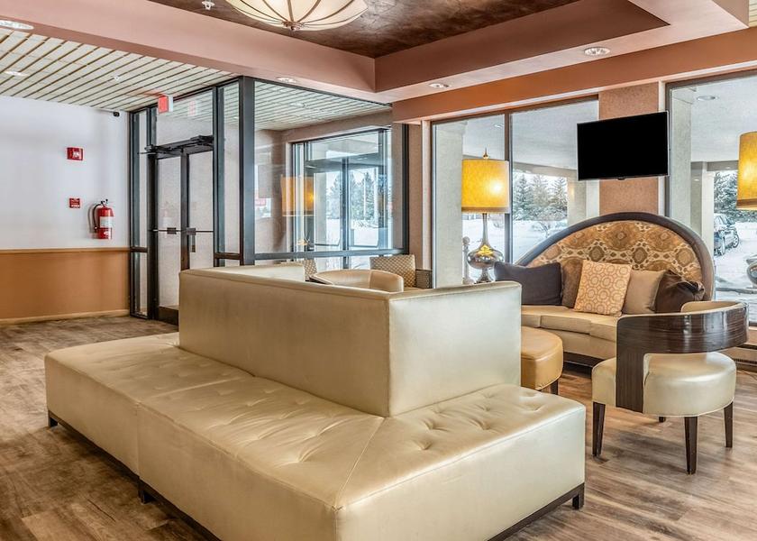 Minnesota Brainerd Lobby