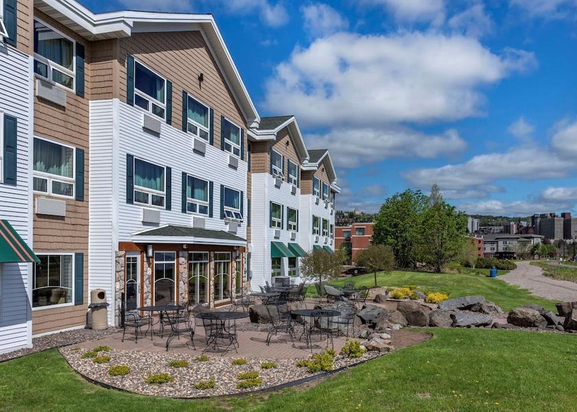 Minnesota Duluth Exterior