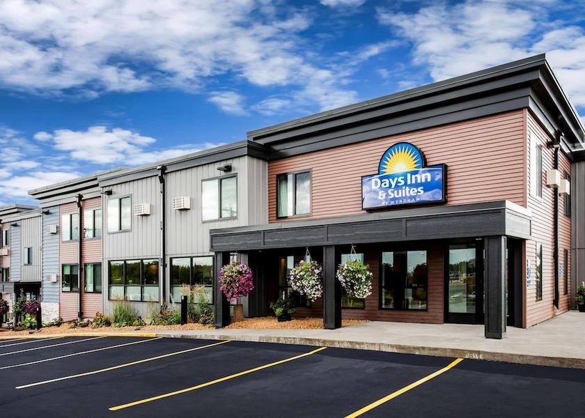 Minnesota Duluth Primary image