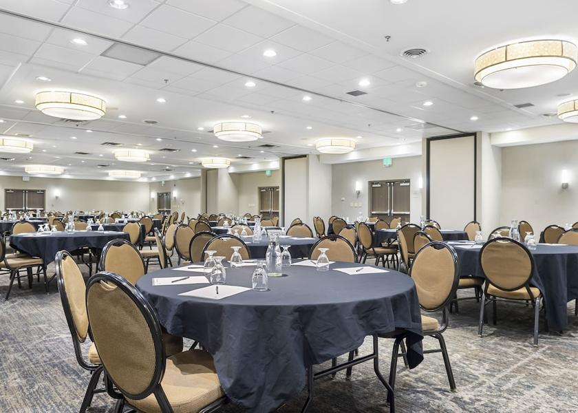 Minnesota Roseville Ballroom