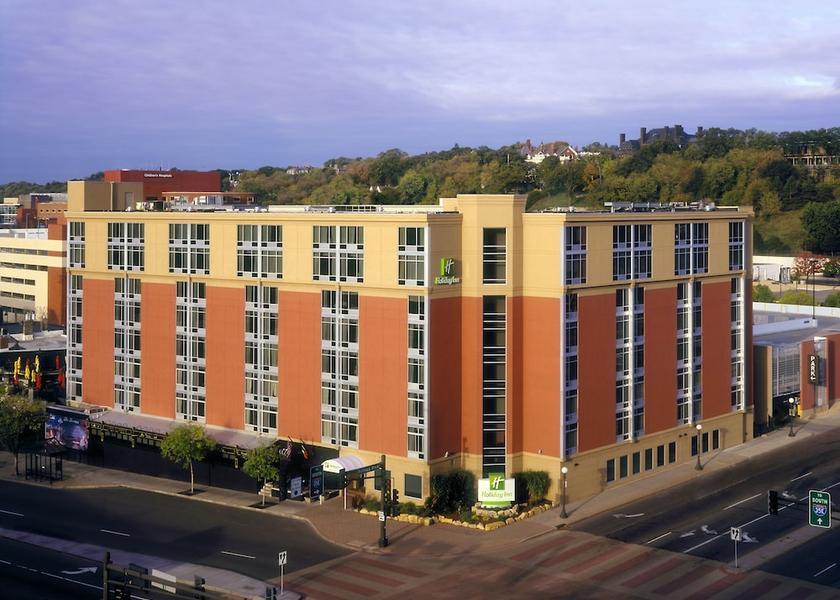 Minnesota St. Paul Primary image