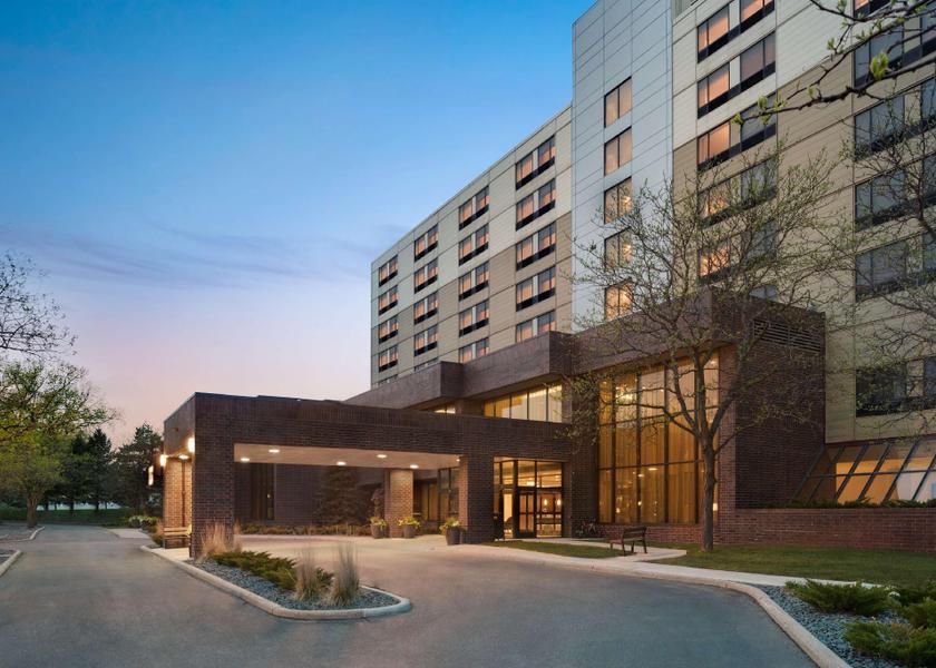 Minnesota St. Paul Hotel Exterior