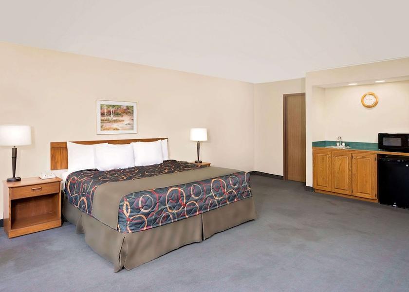 Missouri Boonville Room