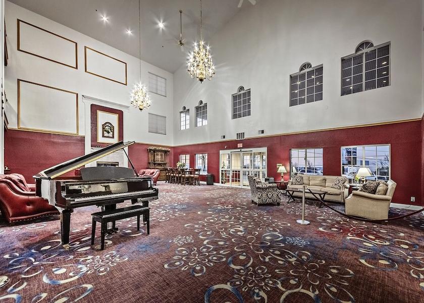 Missouri Branson Lobby