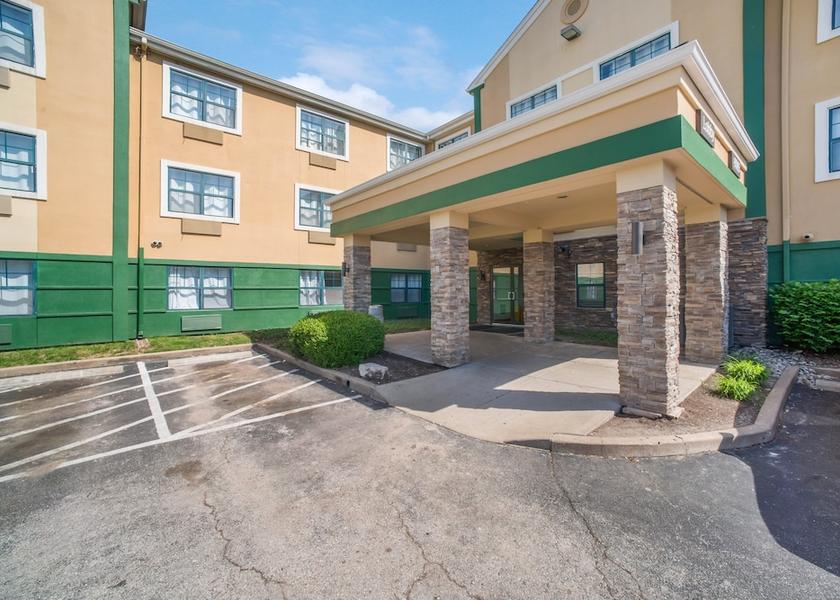 Missouri Hazelwood Primary image