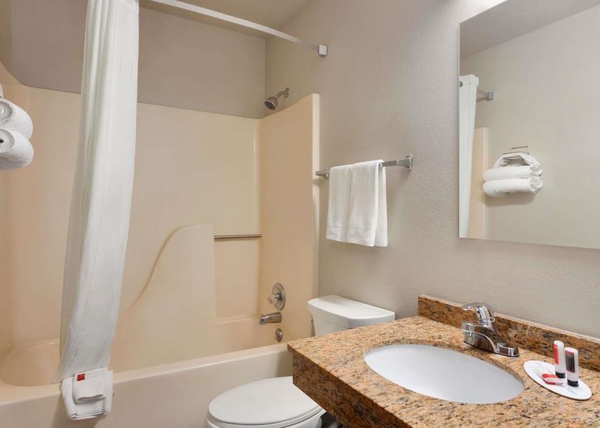 Missouri Jefferson City Bathroom