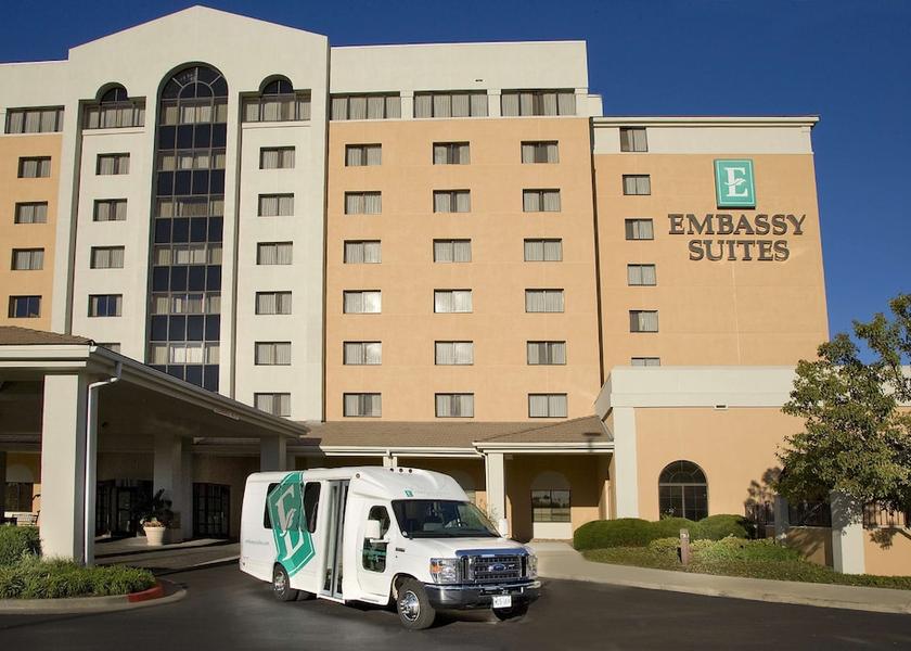 Missouri Kansas City Exterior Detail