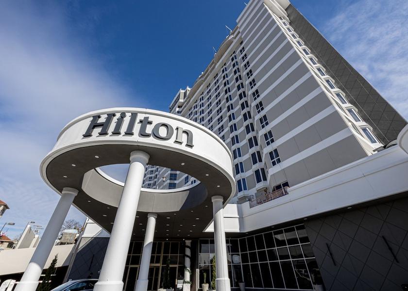 Missouri Kansas City Exterior Detail