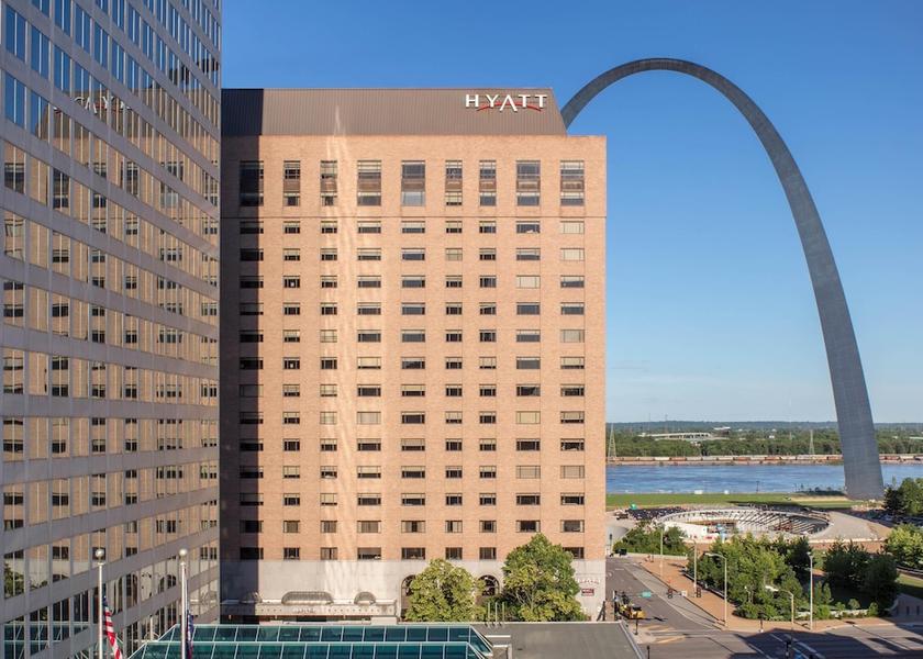 Missouri St. Louis Exterior