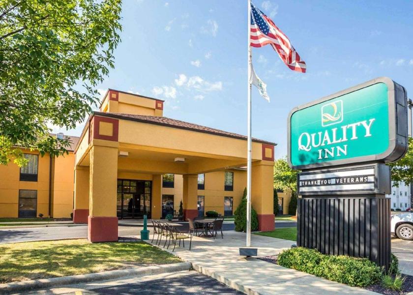 Missouri St. Robert exterior view