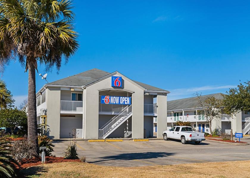 Mississippi Bay St Louis Exterior Detail