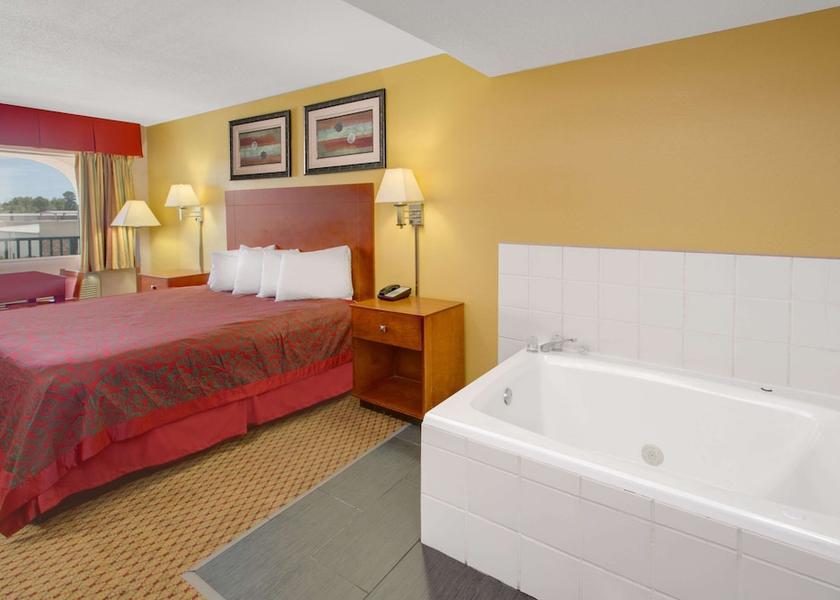 Mississippi Gulfport Room