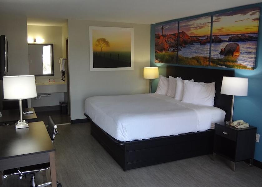 Mississippi Hernando Room