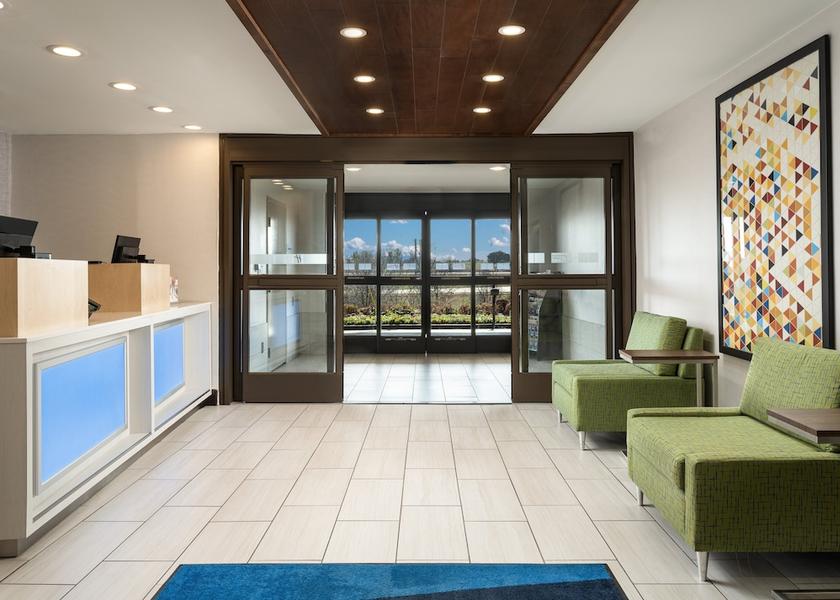 Mississippi Olive Branch Exterior Detail